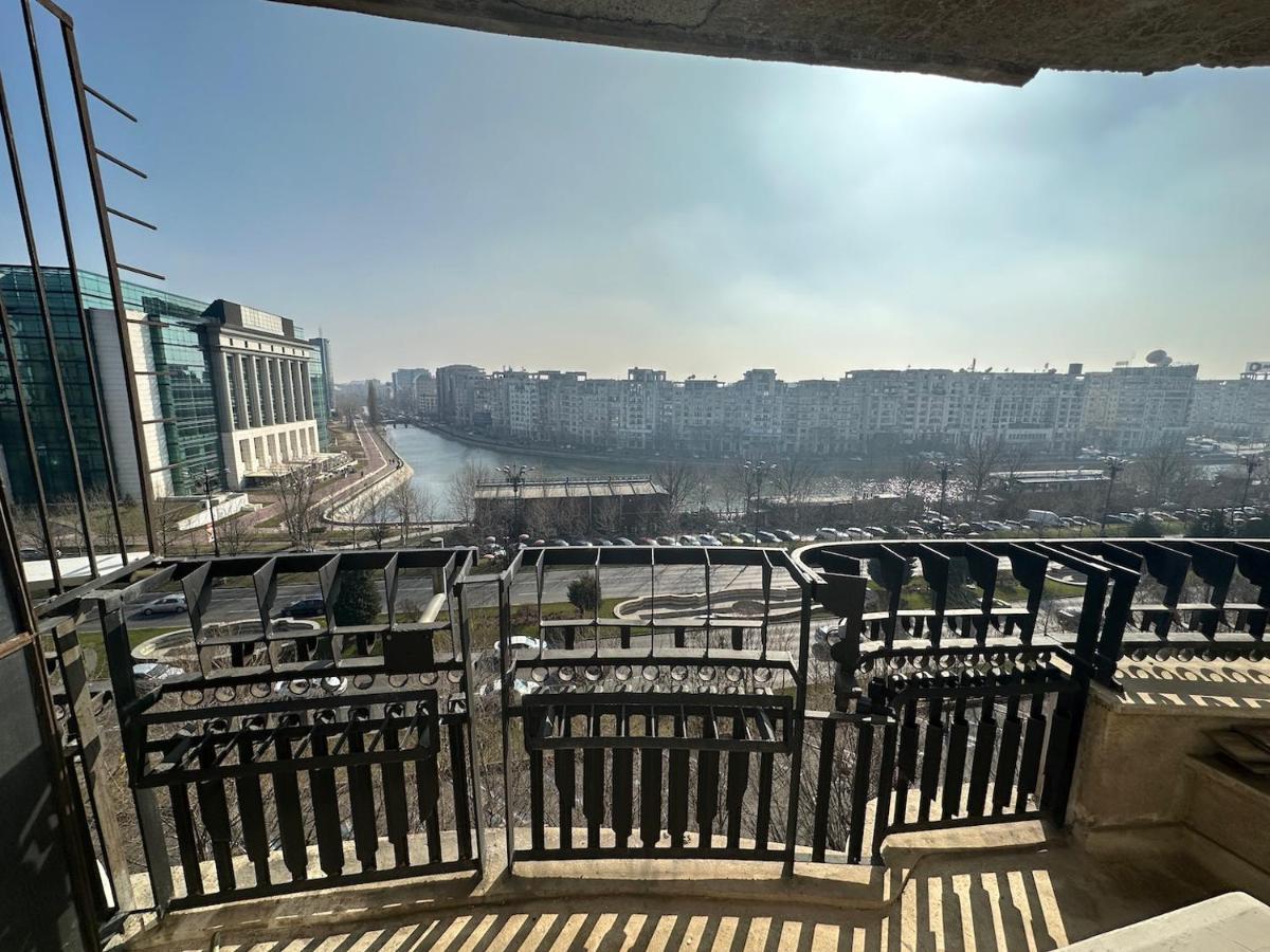 Unirii Lake Tribunal Bukurešť Exteriér fotografie