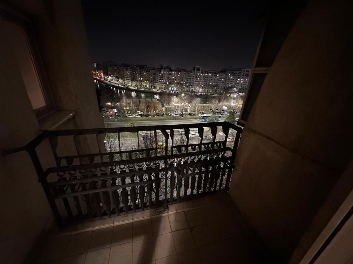 Unirii Lake Tribunal Bukurešť Exteriér fotografie
