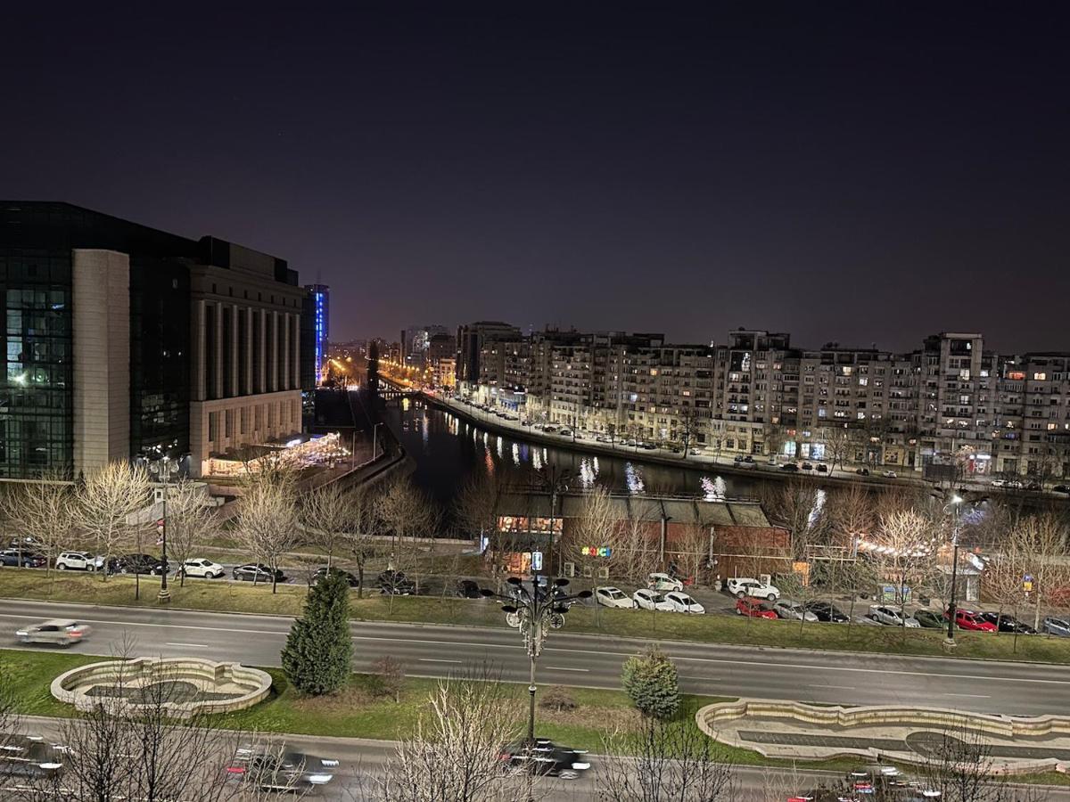 Unirii Lake Tribunal Bukurešť Exteriér fotografie