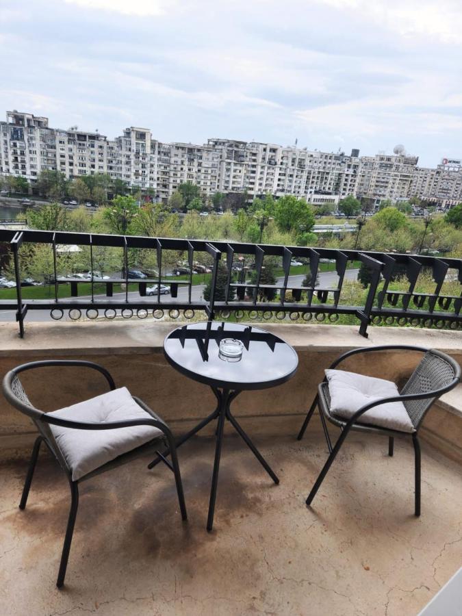 Unirii Lake Tribunal Bukurešť Exteriér fotografie