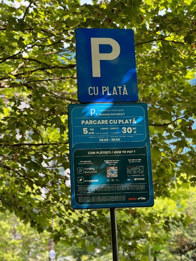 Unirii Lake Tribunal Bukurešť Exteriér fotografie
