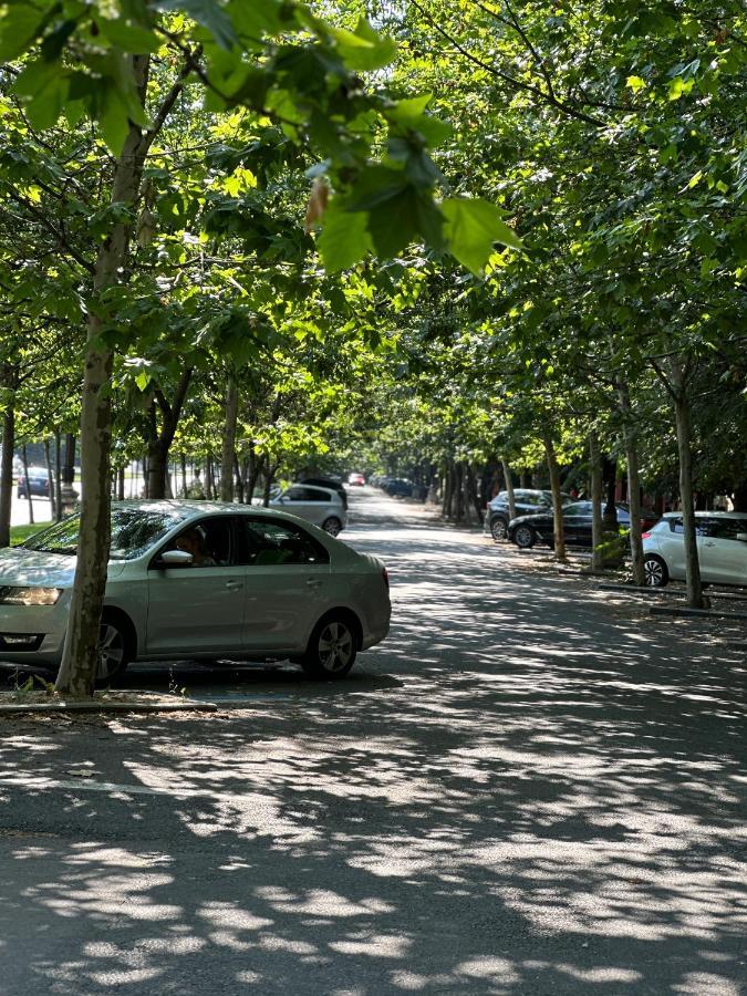 Unirii Lake Tribunal Bukurešť Exteriér fotografie